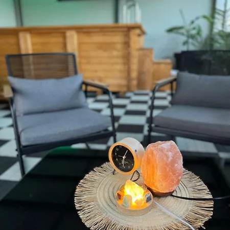 Holiday home White Party House