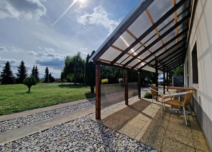 White Party House Dom wakacyjny